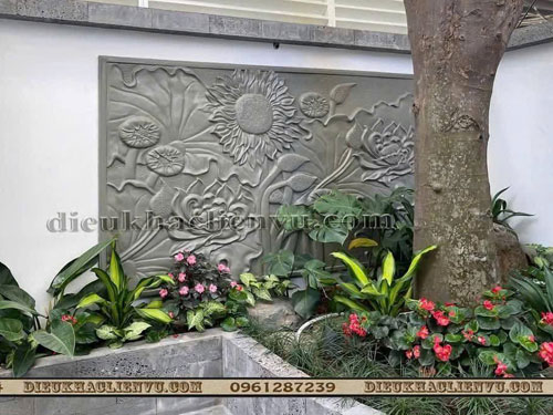 Phù điêu hoa hướng dương